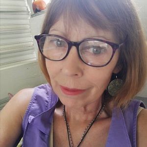 Meet your Posher, Julianne